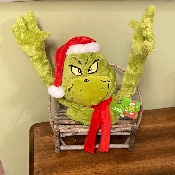 Dr. Seuss Holiday New Dr Suess The Grinch Who Stole Christmas Plush